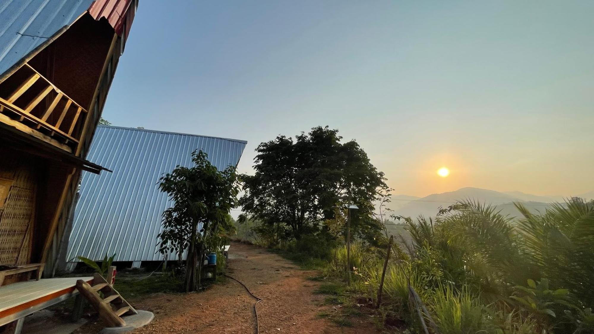 Monsonkeang Camping View ม่อนสันเกี๋ยง Mecsem Kültér fotó