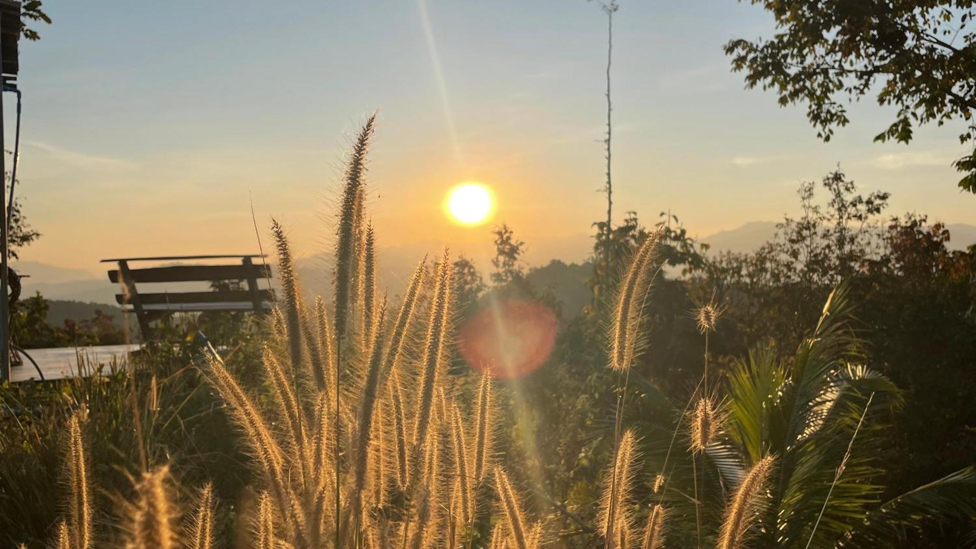 Monsonkeang Camping View ม่อนสันเกี๋ยง Mecsem Kültér fotó
